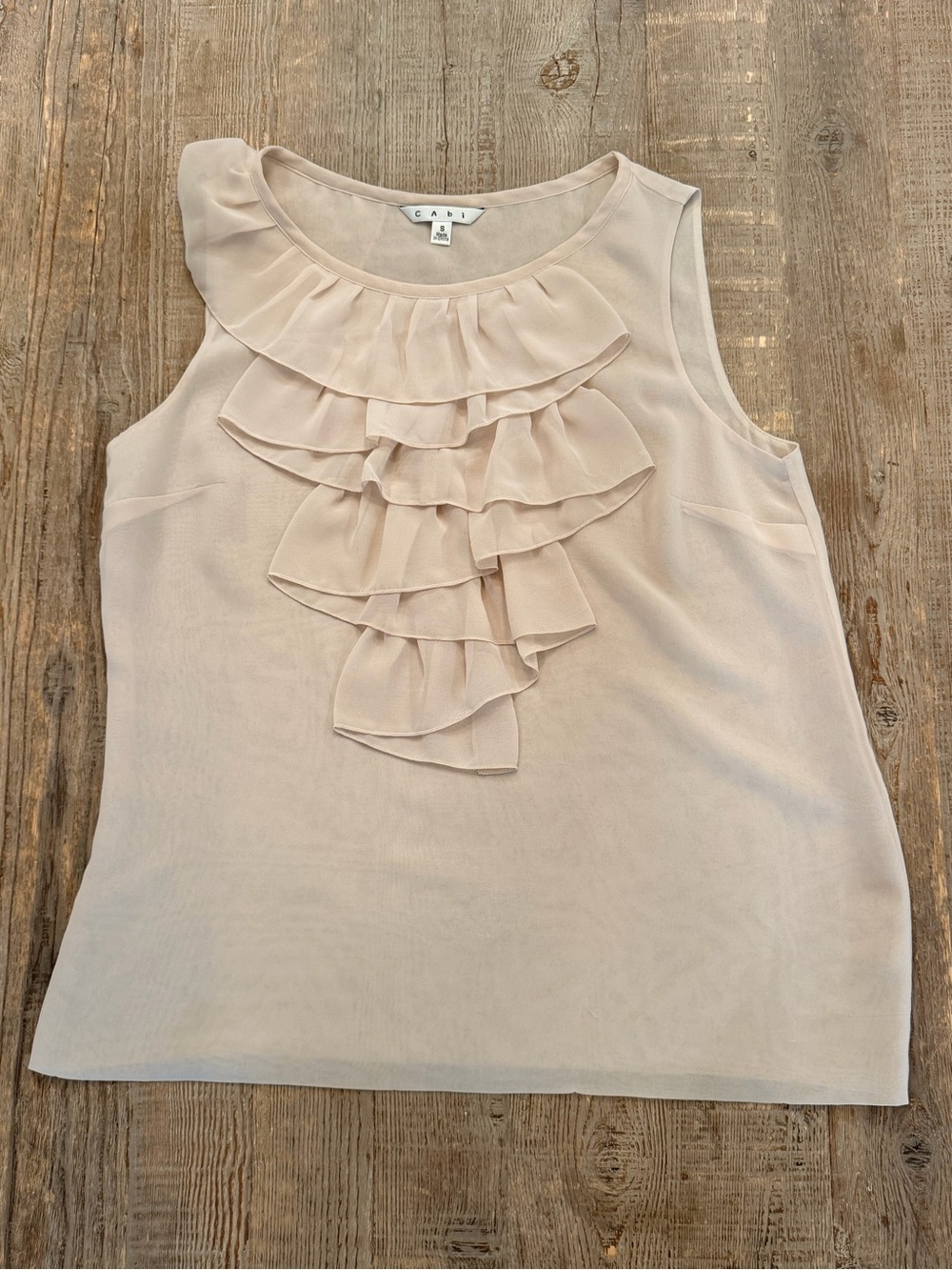 CAbi La Femme Blouse 643 Cream Beige Sleeveless Ruffle Tank Top - Small